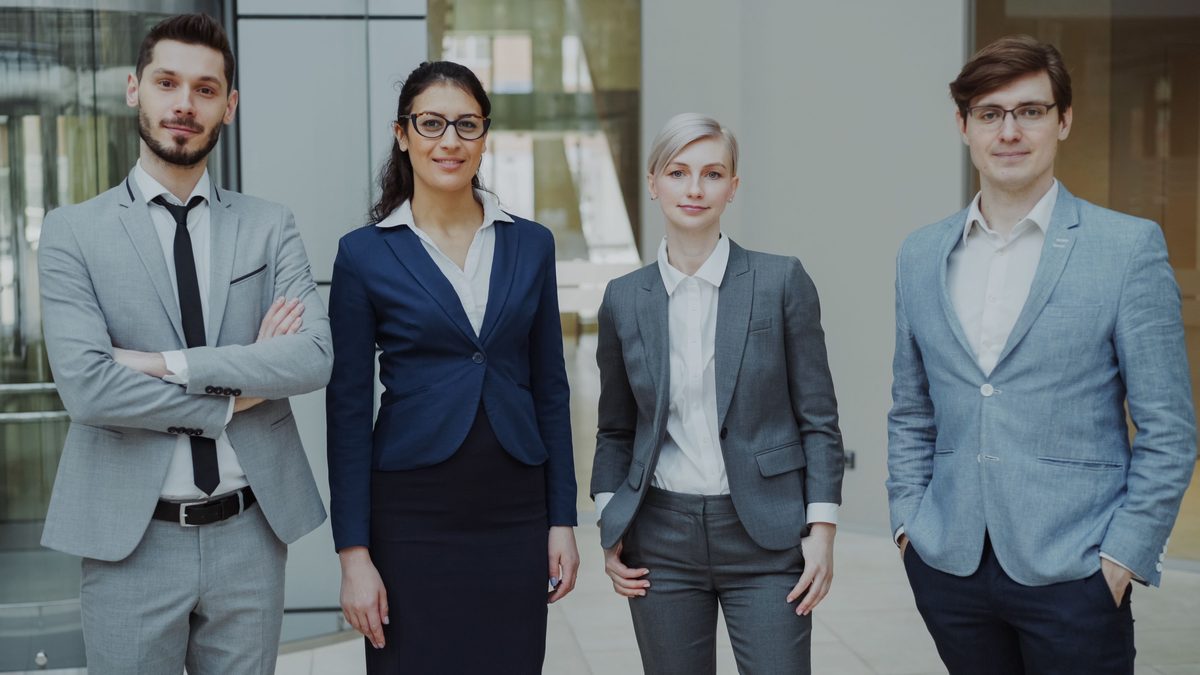 CashAppLoans.com Editorial Team — personal finance writers and editors specializing in the app and cash advance products